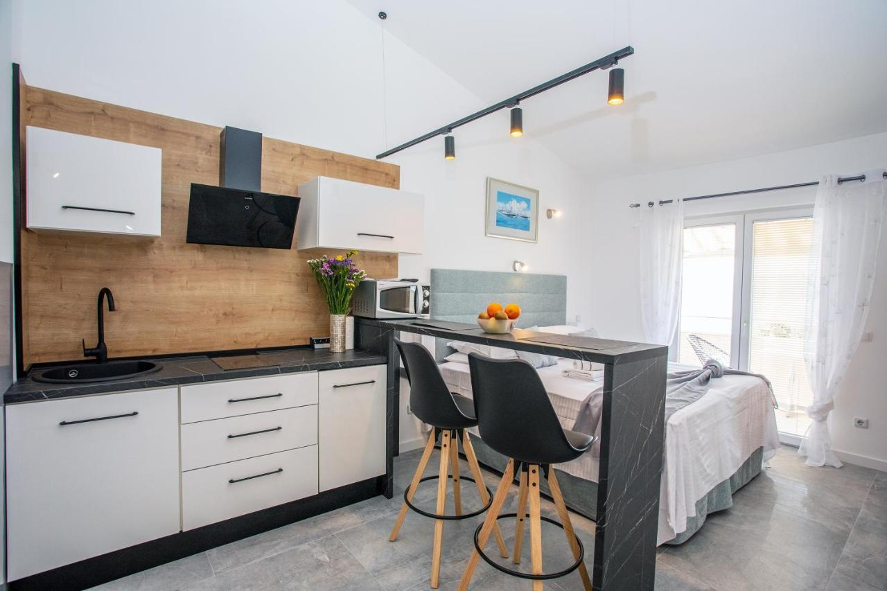 Apartments Nedo Dalmatia Omiš Extérieur photo