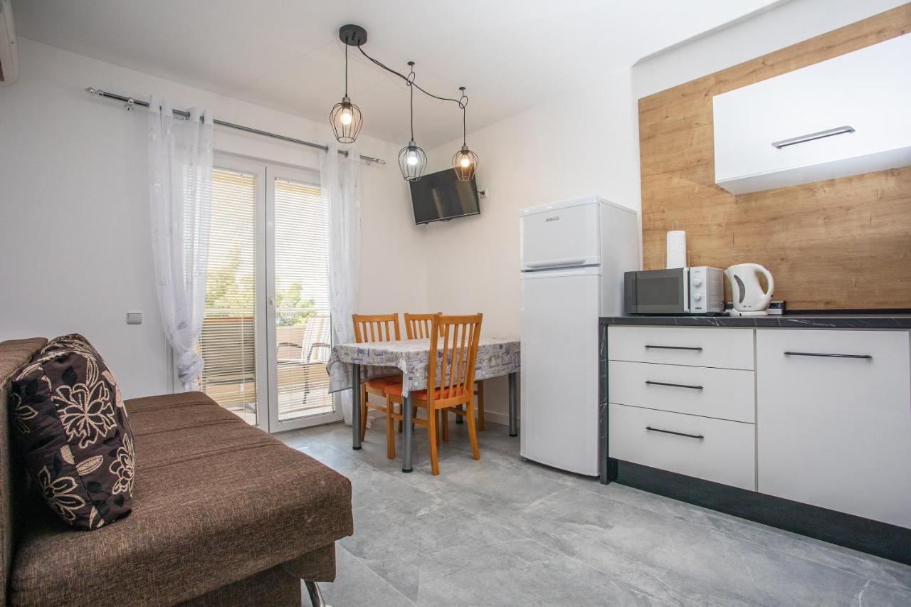 Apartments Nedo Dalmatia Omiš Extérieur photo