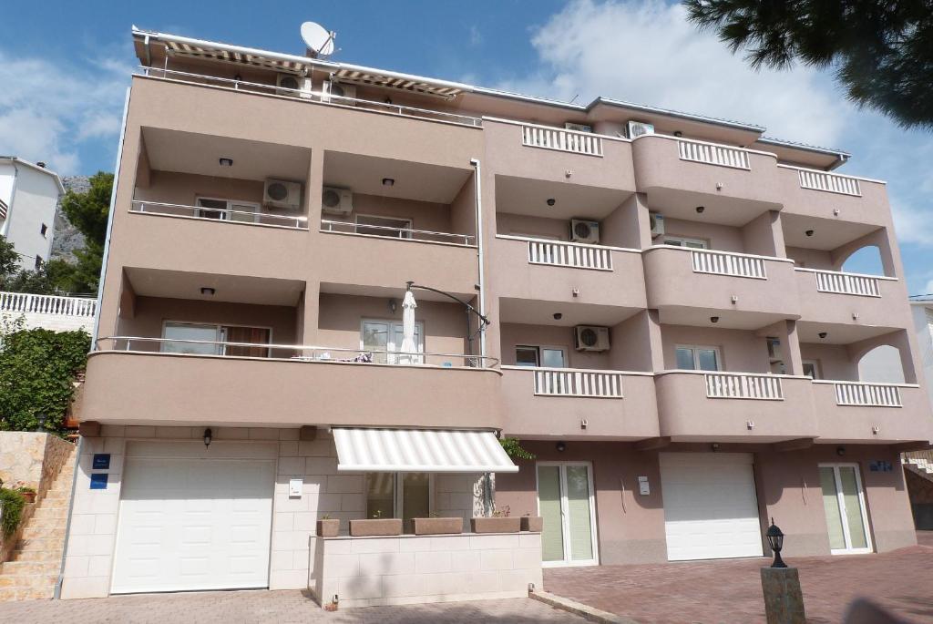 Apartments Nedo Dalmatia Omiš Extérieur photo